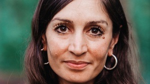 Gilda Sahebi: Verbinden statt spalten. Eine Antwort auf die Politik der Polarisierung