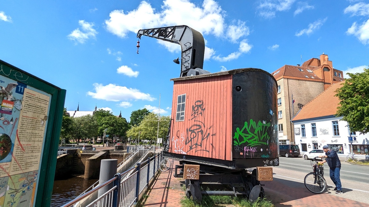Altstadt und Hafen Stadtführung mit deinem Smartphone