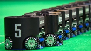 Die Robo Soccer "luhbots" stellen sich vor