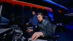 O₂ Music Studio on Tour x UNRELEASED