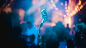 Sing & Sip