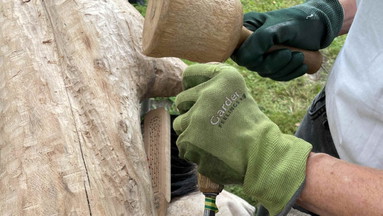 Holzskulptur intensiv