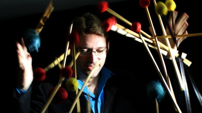 Swinging into the New Year with Good Vibes! mit CHRIS HOPKINS' Hoptimists feat. Matthias Strucken (vibes)