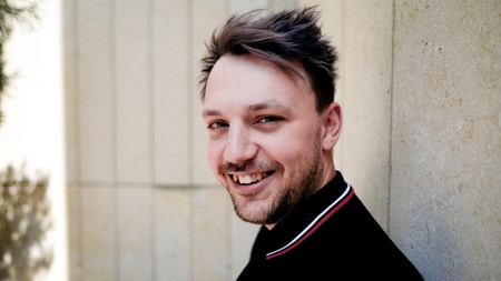 Powerpoint-Karaoke mit Gavin Karlmeier