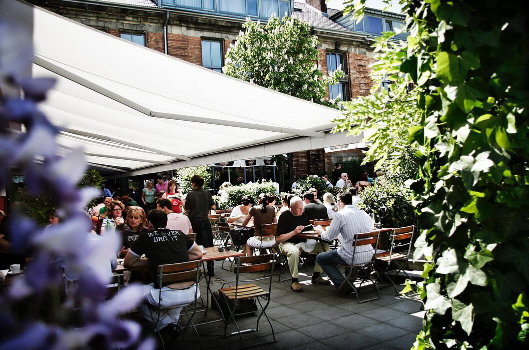 Titelbild der Location Maybach Biergarten