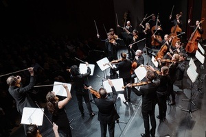 Sir Simon Rattle – Mozart Letzte Sinfonien | Mahler Chamber Orchestra