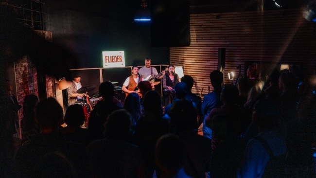 FLIEDER - Gut so wie es ist TOUR 2026