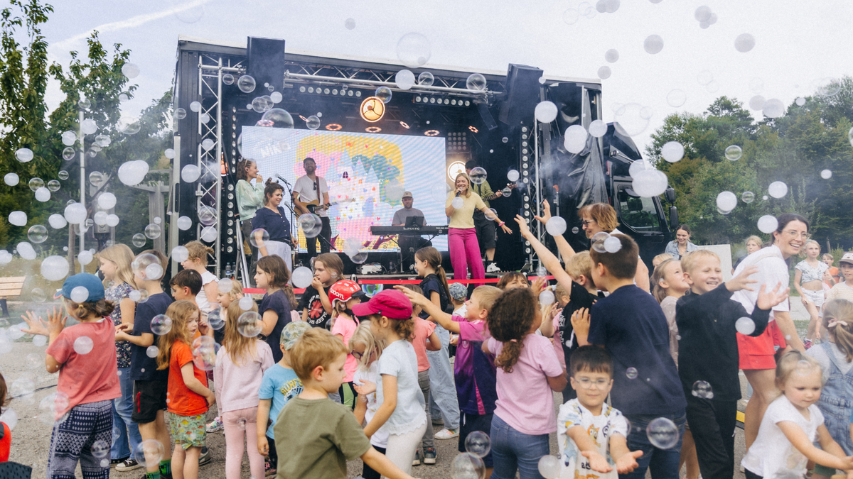 Hier kommt Nina - Truck Tour