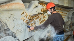 Die Rekonstruktion der historischen Fassade, Architektur und Ingenieurstechnik