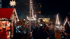 ,,Weihnachtsmarkt mal anders'' auf dem Robinienhof