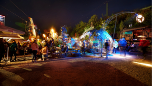 ROBODONIEN LEUCHTET