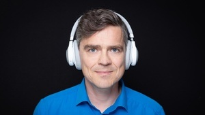 Henning Schmidtke – Es ist nicht alles so scheiße, wie du denkst