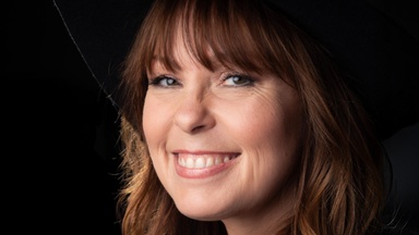Katie Freudenschuss: One-Woman-Show