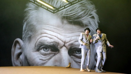 WARTEN AUF GODOT