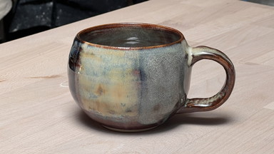 Tasse töpfern an der Drehscheibe: Schnupperkurs