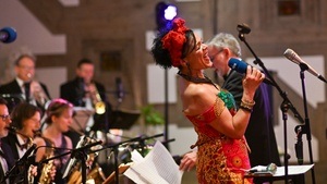 JAZZ LADY trifft BIG BAND