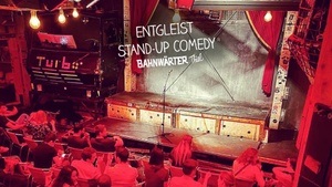 Entgleist - Stand-up Comedy im Bahnwärter Thiel