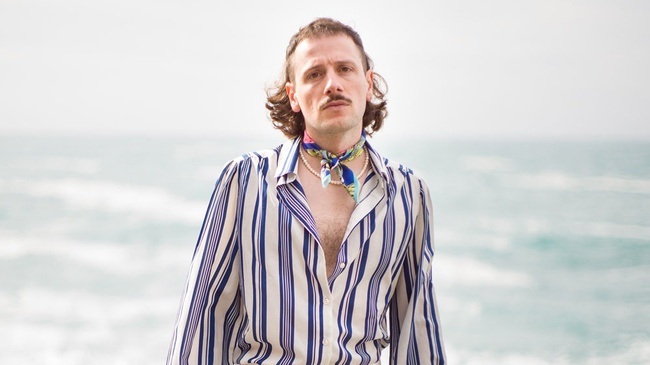 Rough Trade x Valentino Vivace: 'Oscillare' Live Set + Signing