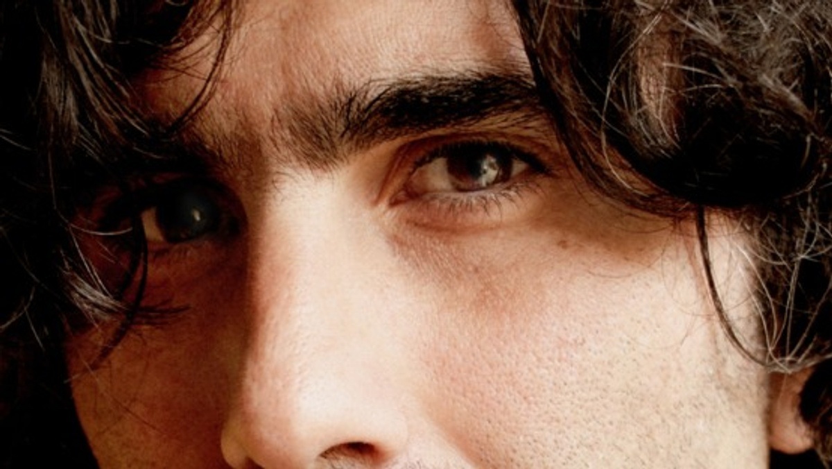 Andrea Laszlo De Simone