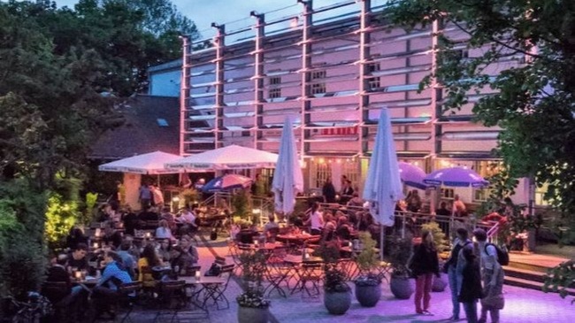 Münchens kleinstes Opernhaus in der Pasinger Fabrik Die Csárdásfürstin