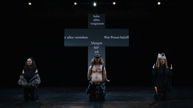 51. Mülheimer Theatertage: "2x241 Titel doppelt so gut wie Martin Kippenberger"  von Frankfurter Hauptschule
