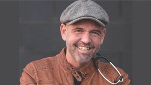 Doc Esser mit Band - Ein Doc für alle Fälle