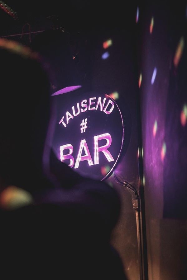 Tausend Bar