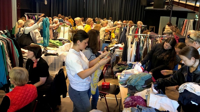 LOLA FRAUENFLOHMARKT Die 2. Chance für Mode und Accessoires