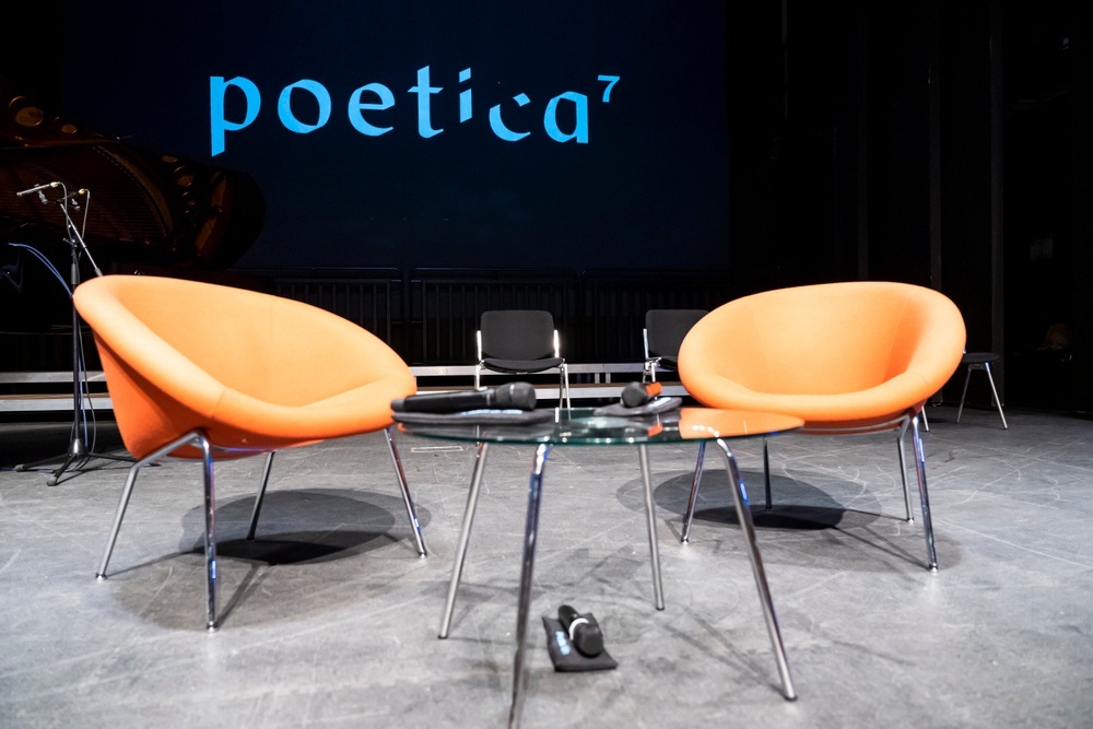 Poetica 8 - »I contain multitudes« — Lesung und Gespräch mit Patti Smith