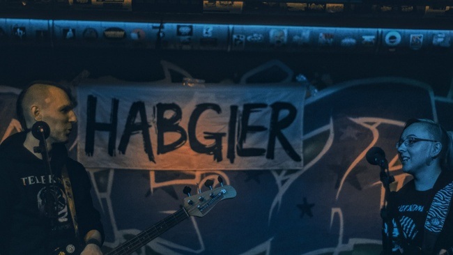 Konzert: Habgier / runnerzus / % reduziert % (Punk / Garage)