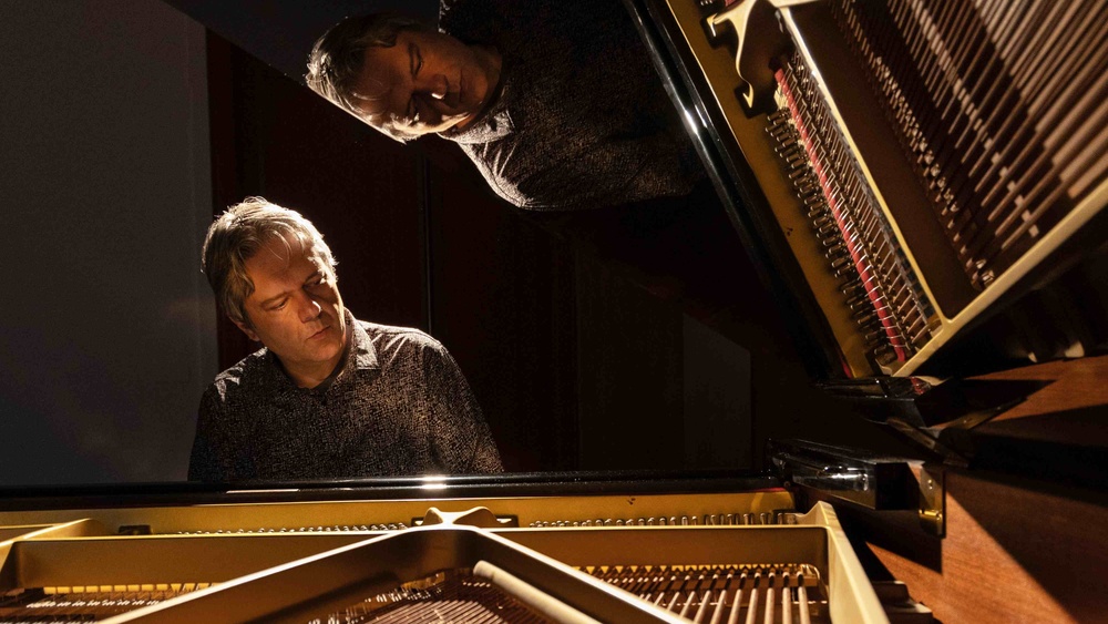 [Neuer Termin] Lorenzo Masotto • Between Silence and Sound Tour 2025