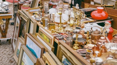 Flohmarkt auf dem Karolinenplatz