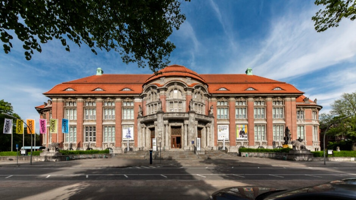 Museum, Baukunst und Kolonialismus