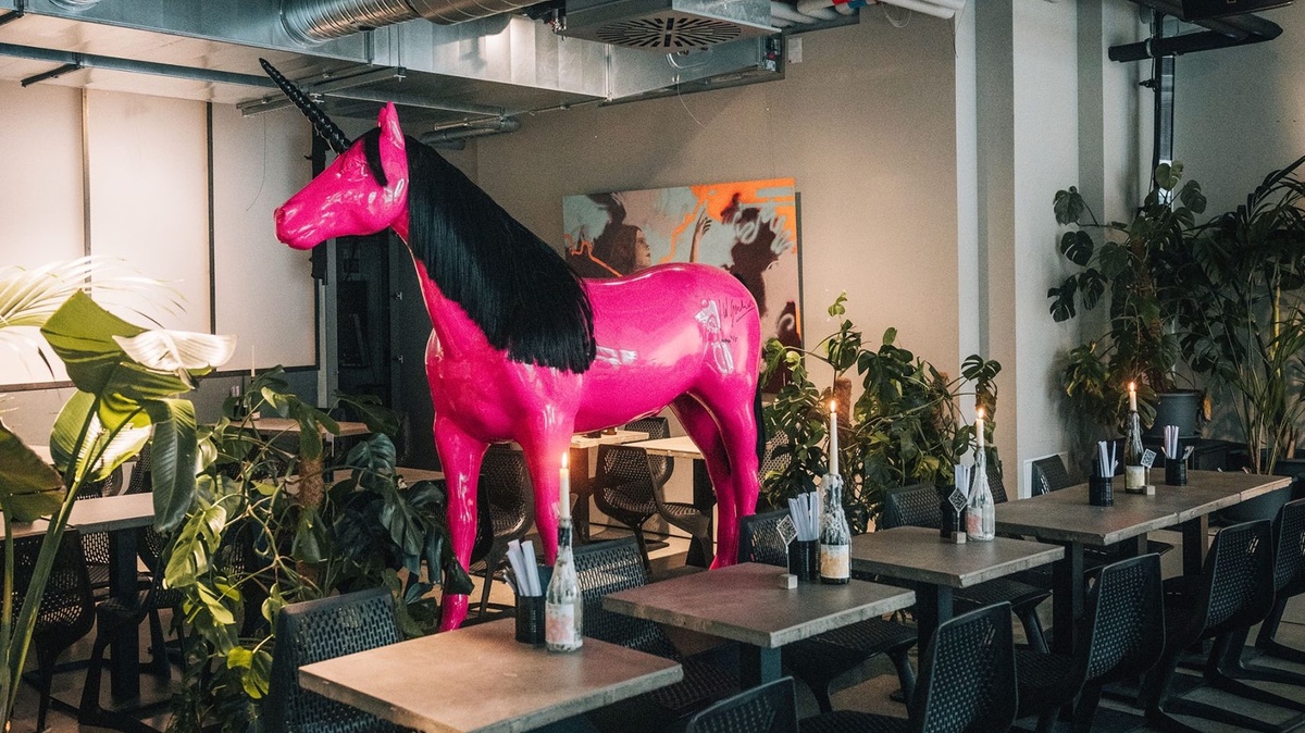 Yoga, Lunch & Bubbles @BahnmiBubbles