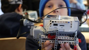 nordbord-Workshop: DinoBot Abenteuer! Erwecke deinen LEGO-Dinosaurier zum Leben