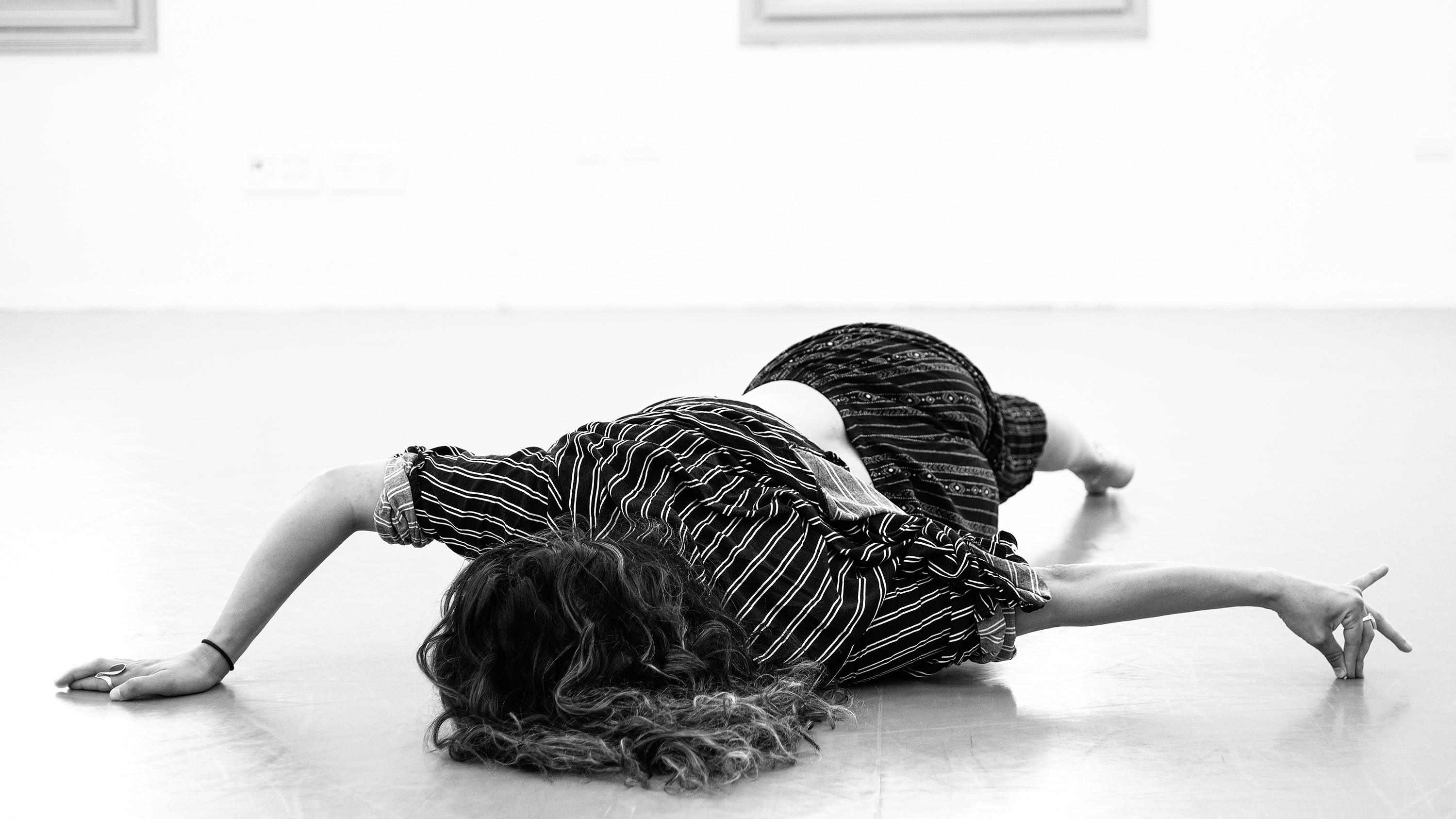 Tanzworkshop "Lemon Water ma’a Nana -  Moving in your own space, and out of it"