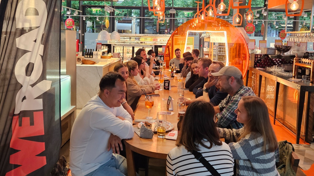 WeRoad Afterwork: Neue Leute, gute Laune & WM Spiele