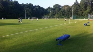 JUGAD pick-up football / pick-up Soccer