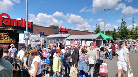 Flohmarkt famila HH-Steilshoop
