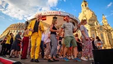 Palais Sommer: Salsa Sommernacht