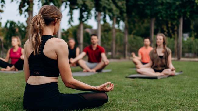 WineYoga RebArena