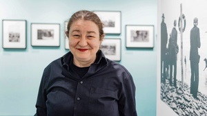 FOTO-FÜHRUNG & DRINKS | Eve Arnold. Capturing Compassion