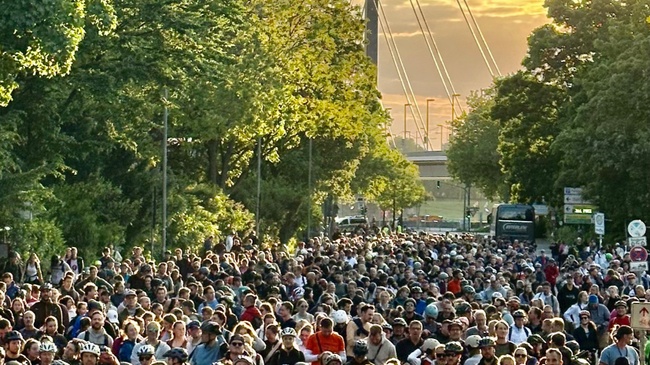 150.  Jubiläumsfahrt - Rollerblade-Night