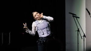 Liina Magnea: SSASSINS CREED (LADY SAYS STOP)