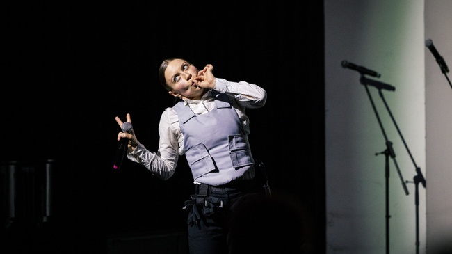 Liina Magnea: SSASSINS CREED (LADY SAYS STOP)