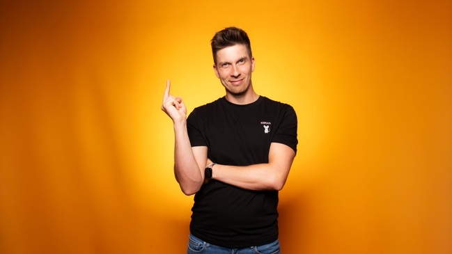 SIMON STÄBLEIN