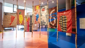 Durch die Ausstellung
