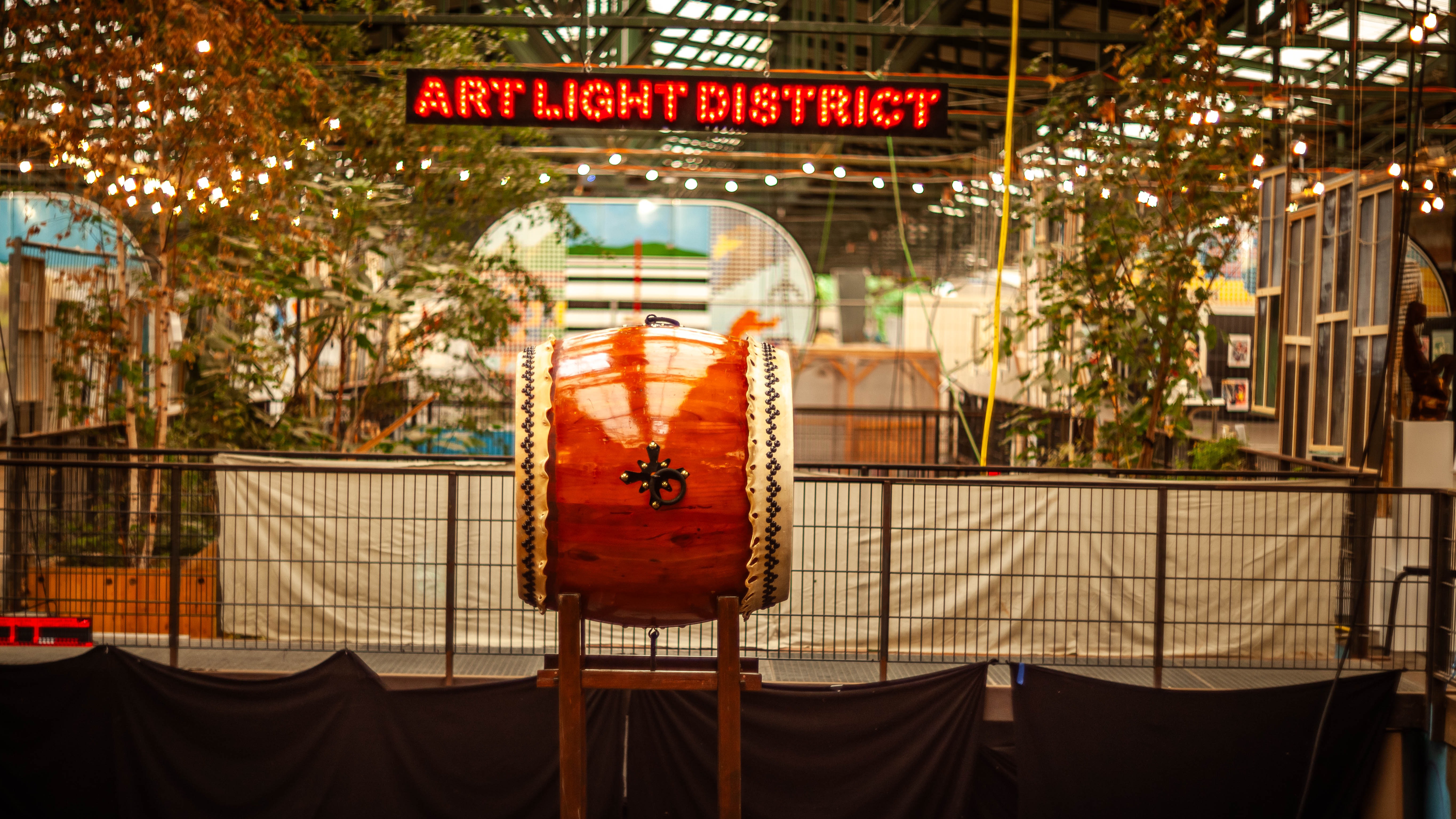 ART LIGHT DISTRICT #3
