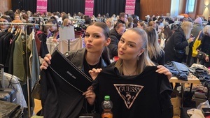 Belin Fashionflohmarkt 100  indoor