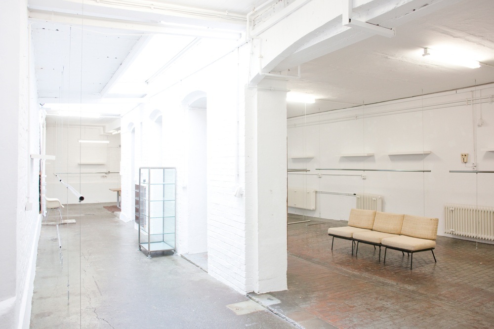 SHOWROOM OF LOVE X DEDICATED ARCHIVE SALE